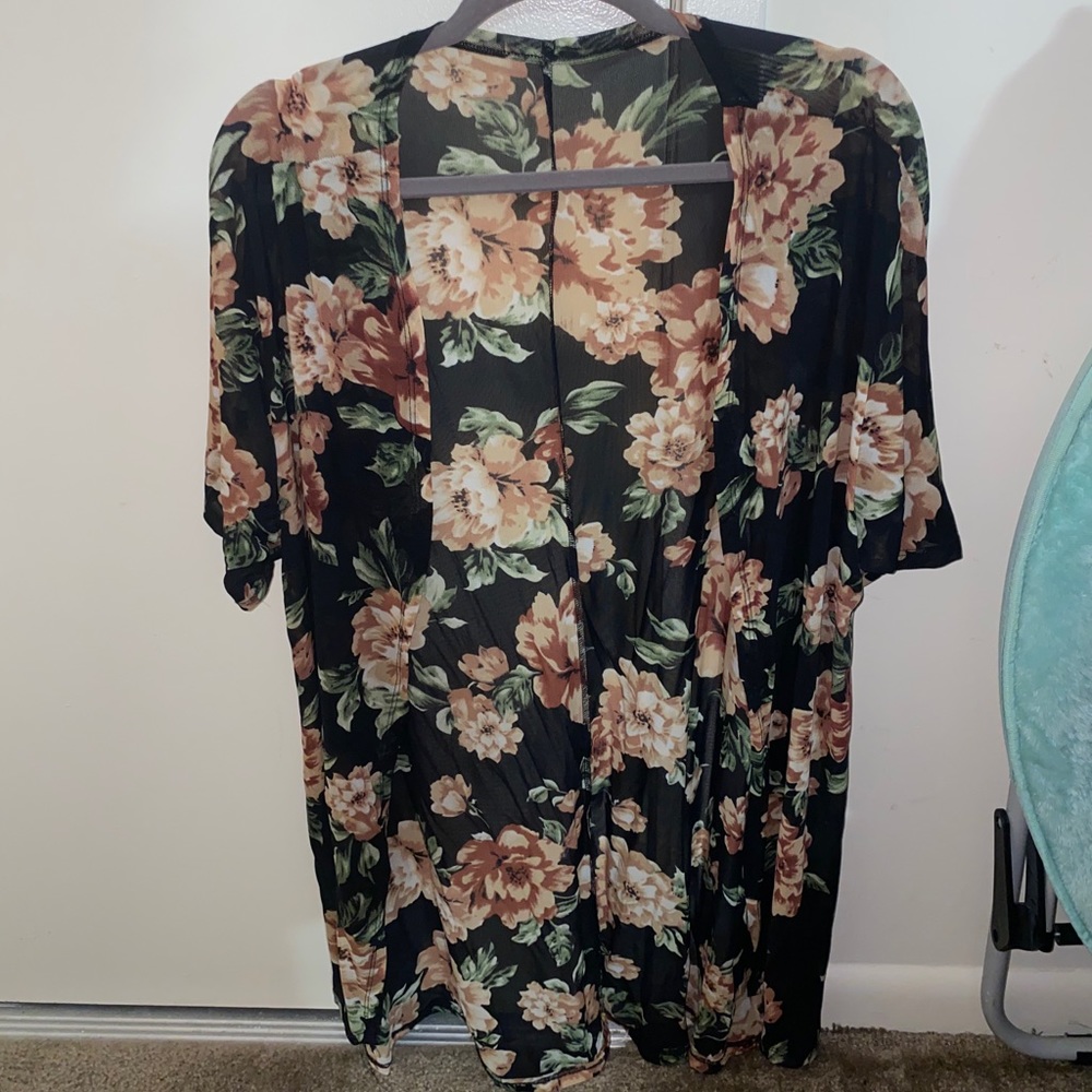 Beautiful floral light cardigan